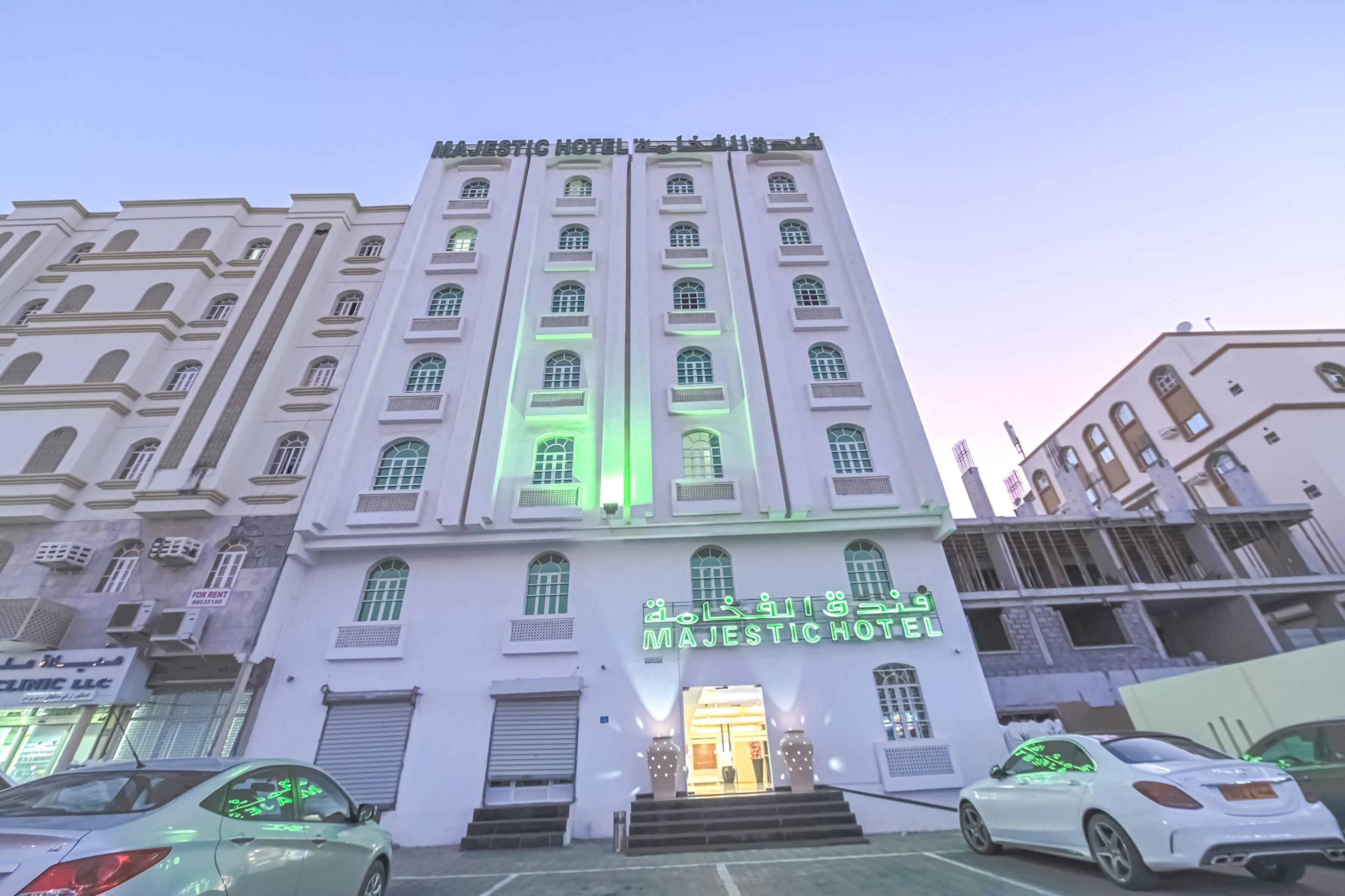 Majestic Hotel Wādī Kabīr Exterior foto